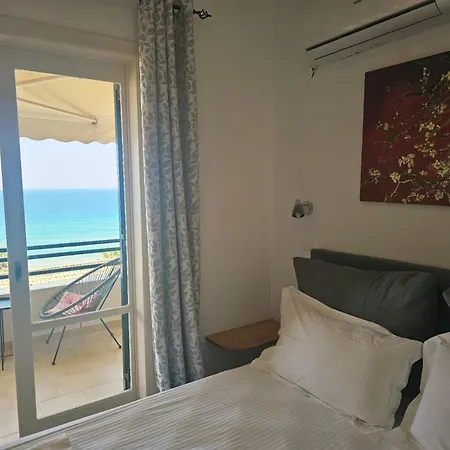Corfu 91 * גליפאדה